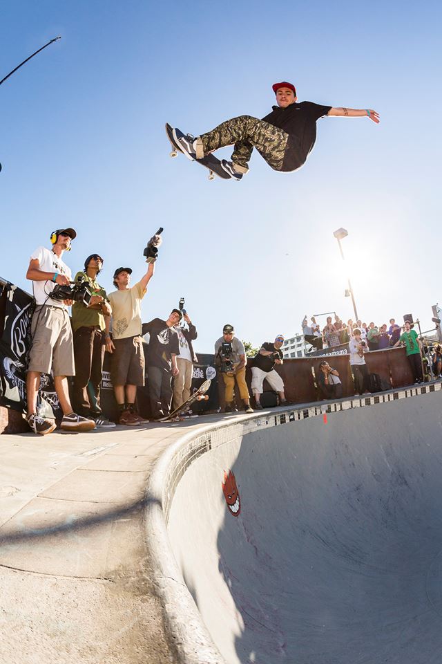 Pedro Barros en el Bowl-a-rama 2014, Wellington
