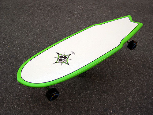 40sk8_os3-_hornet01.jpg