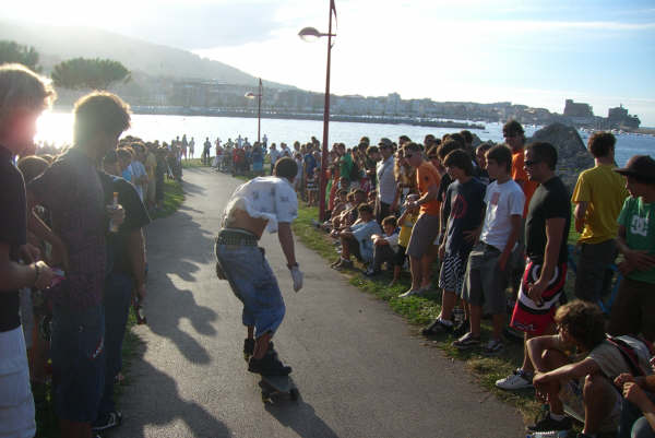40sk8_xi_slalom_castro_03.jpg